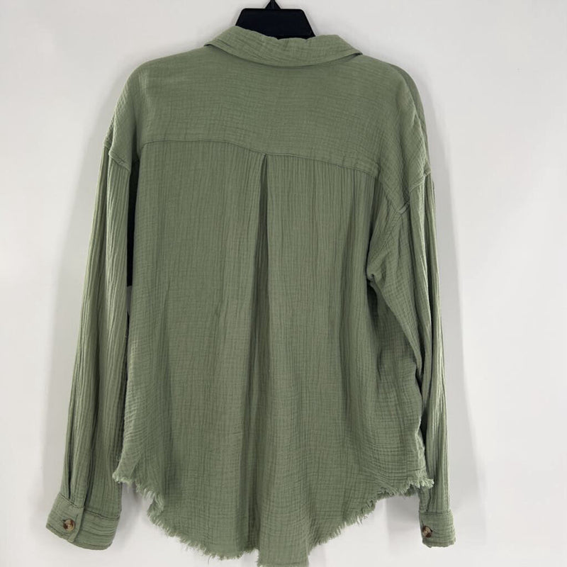 L Gauzy button down l/s top