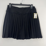 M Pleated skort