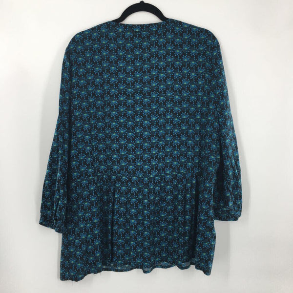 XL Printed button down peplum l/s top