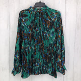 L Pleated flo print button back l/s top