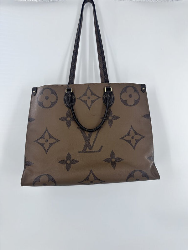 reverse monogram giant gm tote