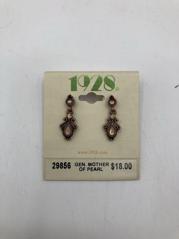 Mother Of Pearl earrings-1928