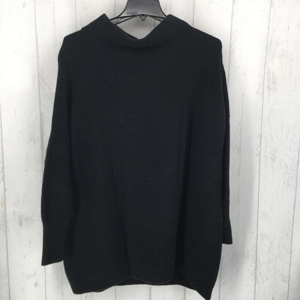 L Mockneck sweater