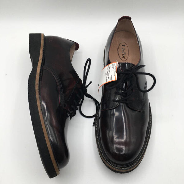 9.5 patent loafers