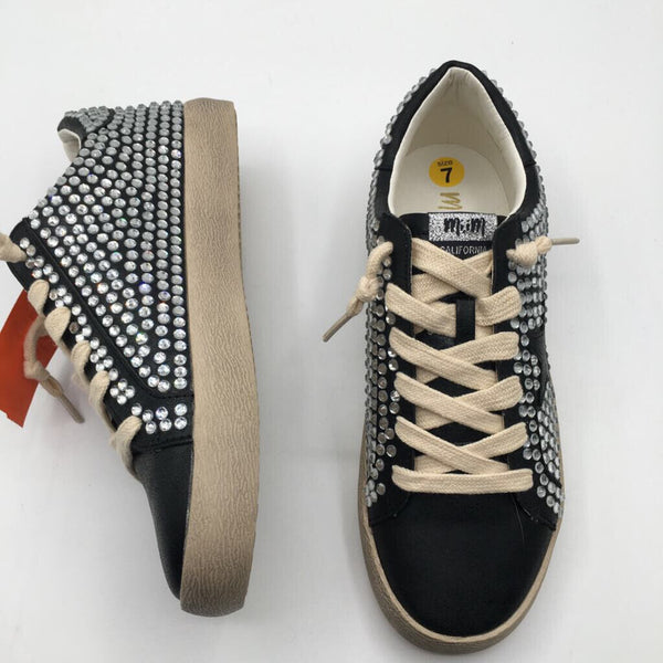 7 Rubber sole rhinestone lace up sneaker