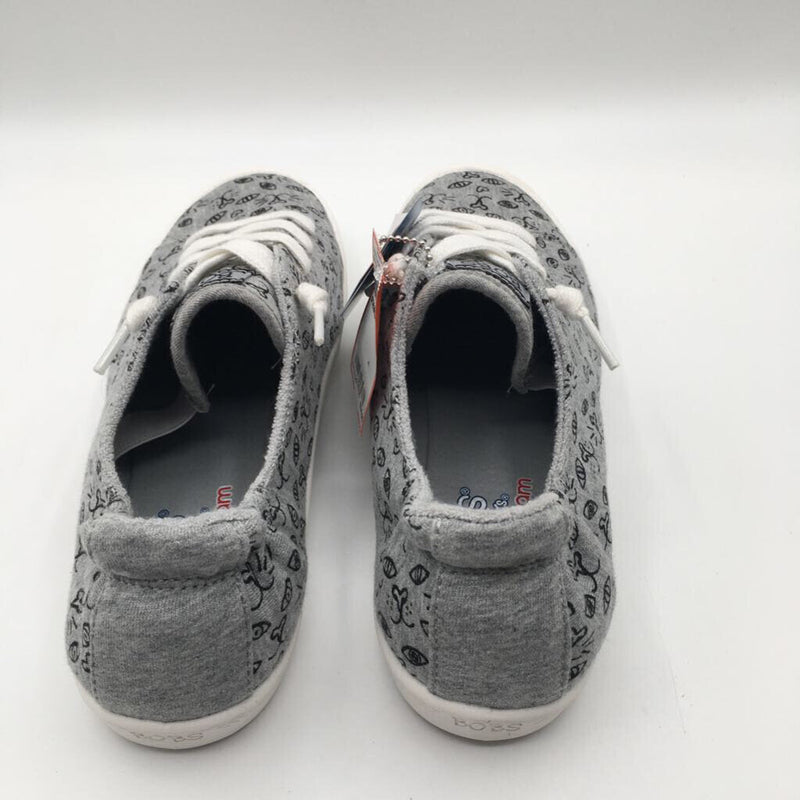 9.5 Grey cat memory foam slip on sneaker