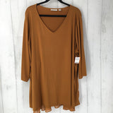 3X V-neck hi-lo s/s top