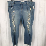 22 Raw hem distressed jeans