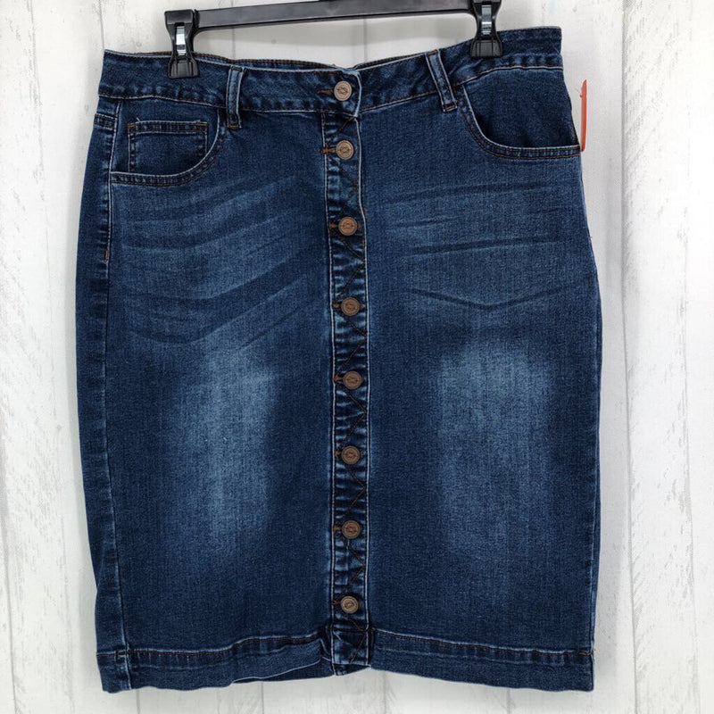 L Knee length denim skirt(Light wash)