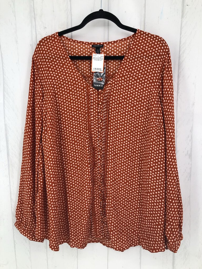 R55 3x Dotted button down l/s top