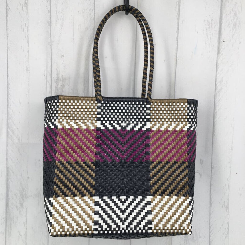 Woven tote bag