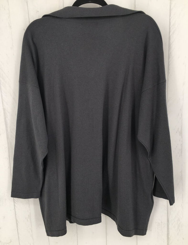 R1795-O/S Cross over v-neck sweater with collar