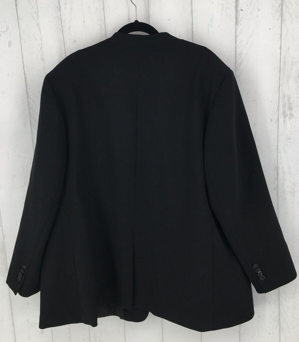 1 A-line back pleat l/s sirt with collar