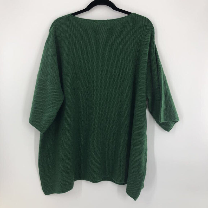 R1595 O/S Square 3/4 slv top