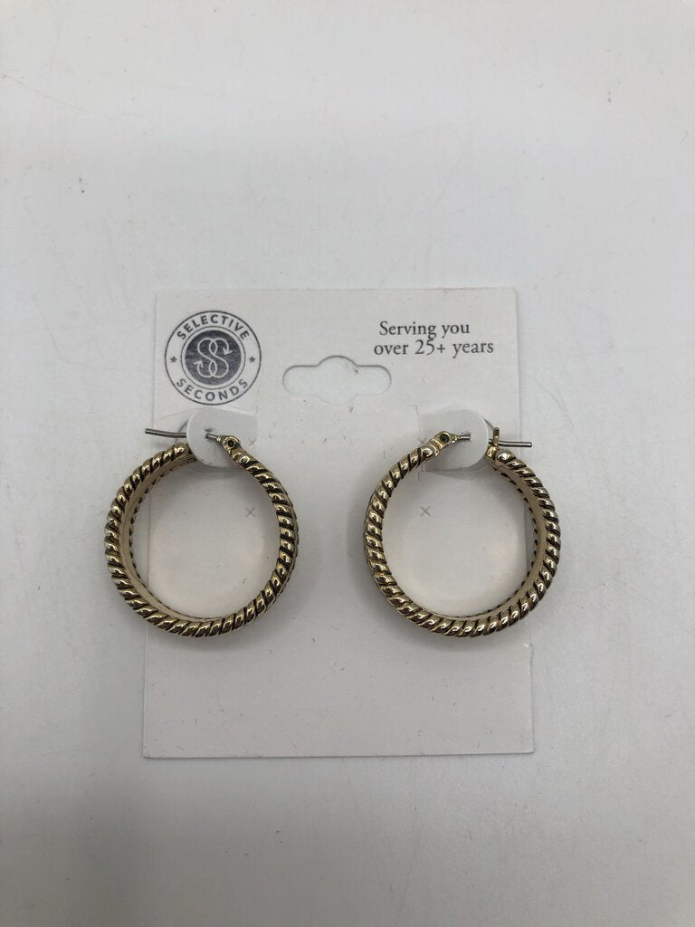 Monet golden shell hoop earrings