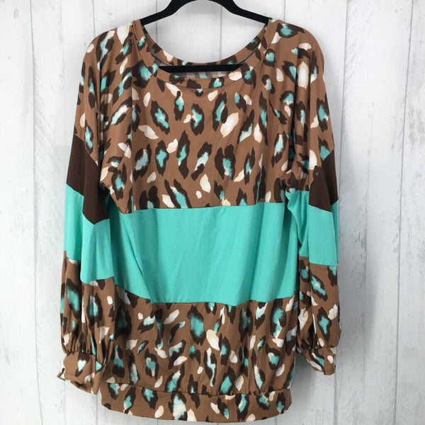 1X Animal print colorblock l/s top