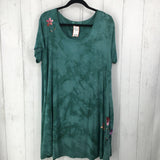 2X Tie-dye w/flowes s/s t-shirt dress