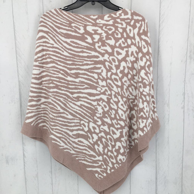 O/S Animal print cozy poncho