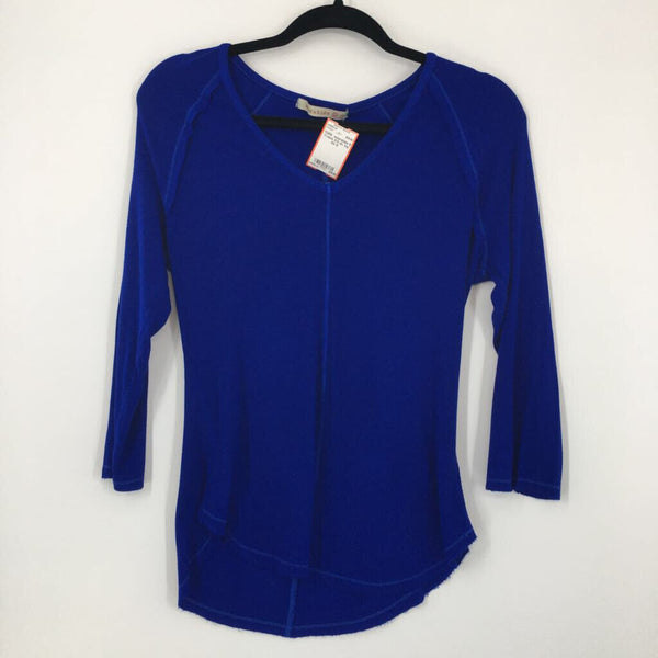 S V-neck 3/4 slv top