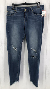 28 distressed skinny jeans