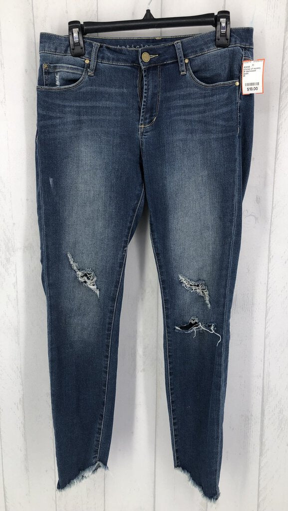 28 distressed skinny jeans