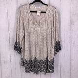 3X Printed half-button 3/4 slv top