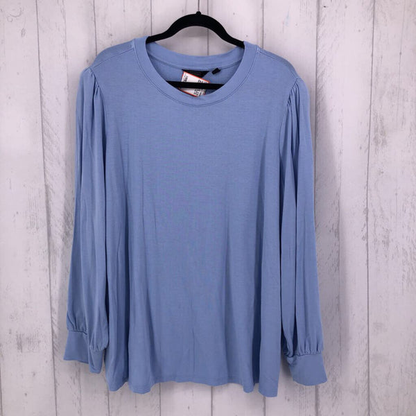 3X Round neck l/s top