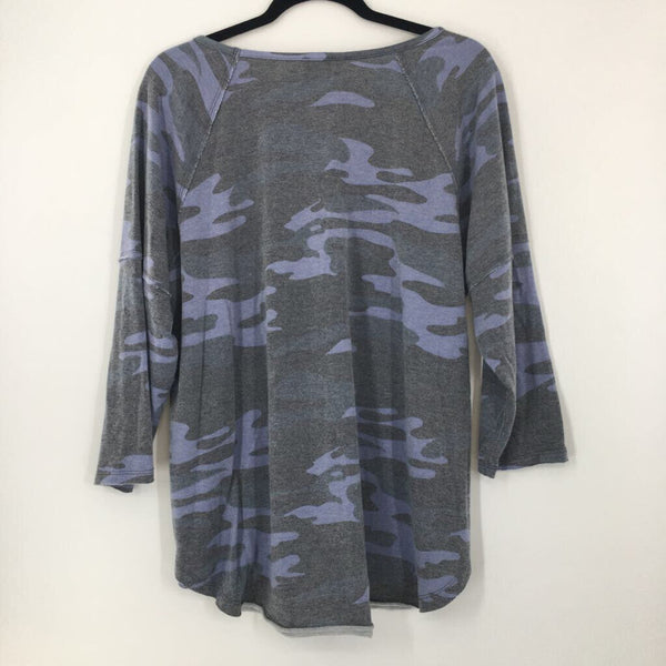 2X Camo print 3/4 slv top