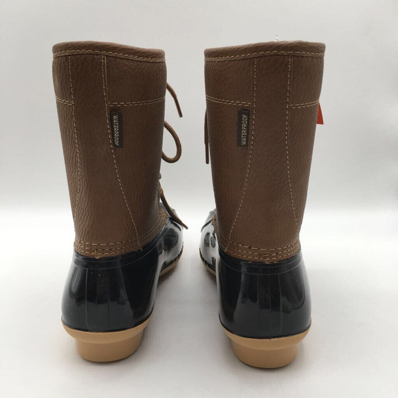 R70 6.5 duck boots