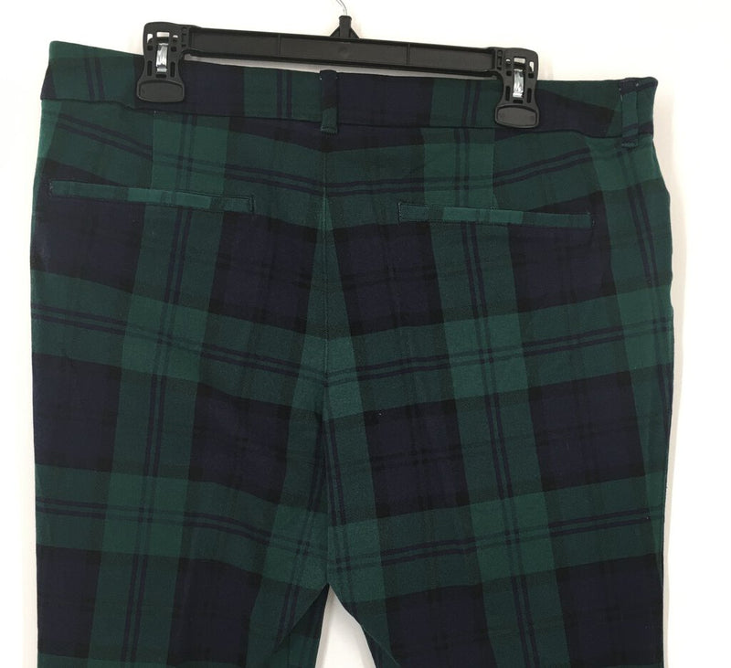 16 Plaid pixi pant