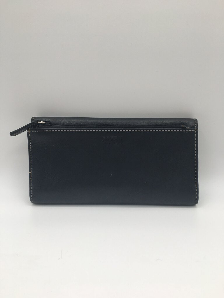 Leather flap front wallet