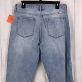 11/29 Frayed hem mom jean