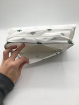 wht/grn threaded pear cactus hanging toiletry bag