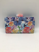 turnlock floral bi-fold wallet