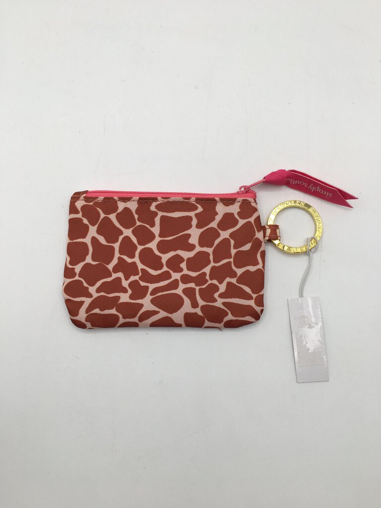 giraffe print id case