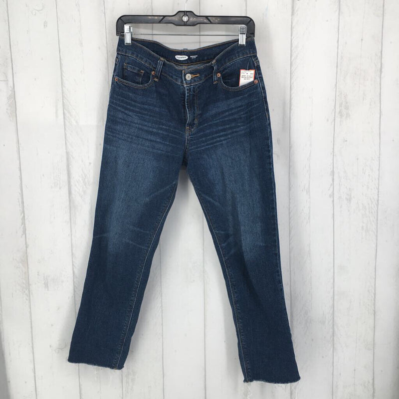 4 Mid-rise boyfriend jean