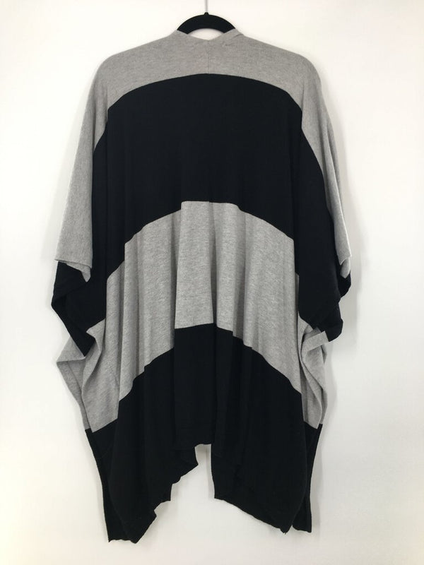 2X Striped poncho