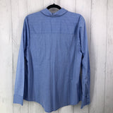 R50 18 Button down l/s top