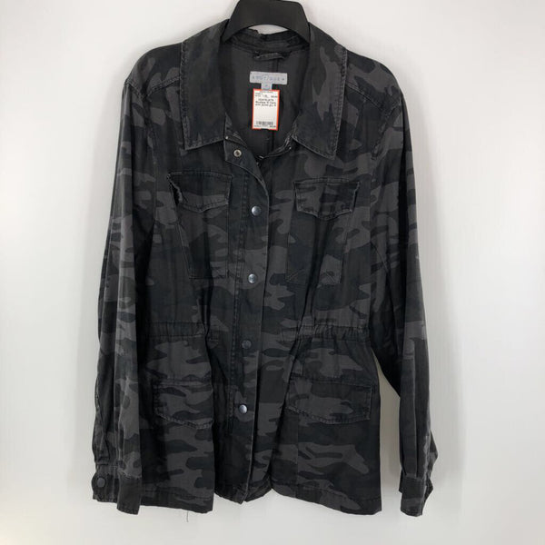 1X Camo print jacket