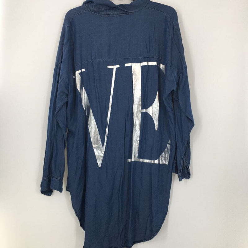 L/XL Denim graphic l/s top