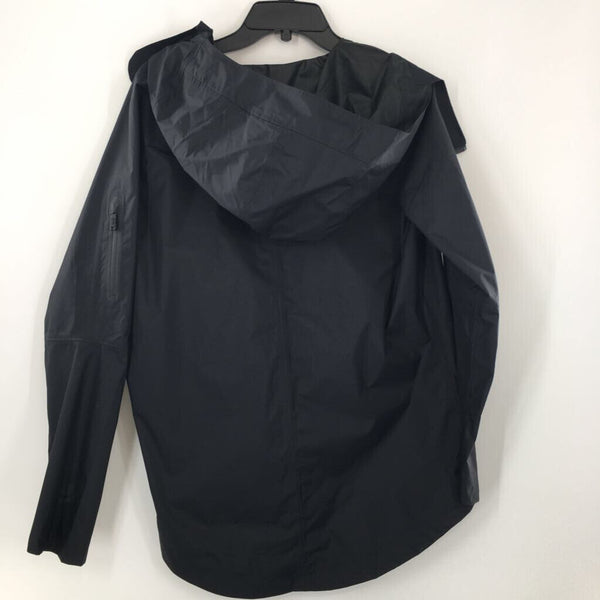 S Hooded nylon jacket