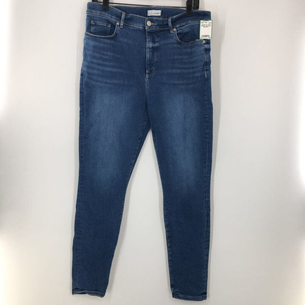 32/14 Straight leg jeans