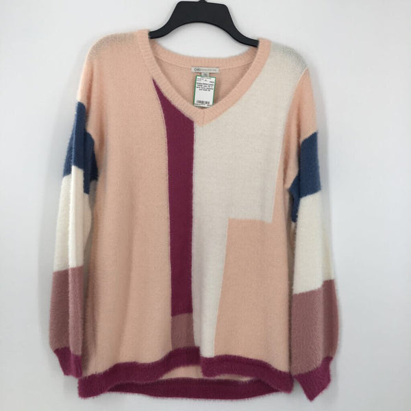 XS V-neck fuzzy sweater