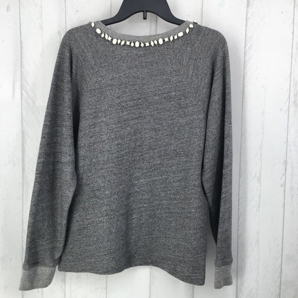 L Embelished sweater