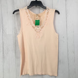 R23 L Lace trim tank top