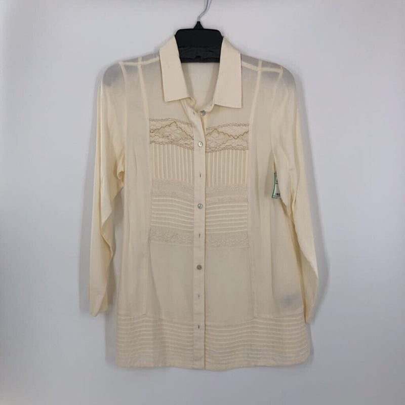 PXS Pleated/lace front button down l/s top