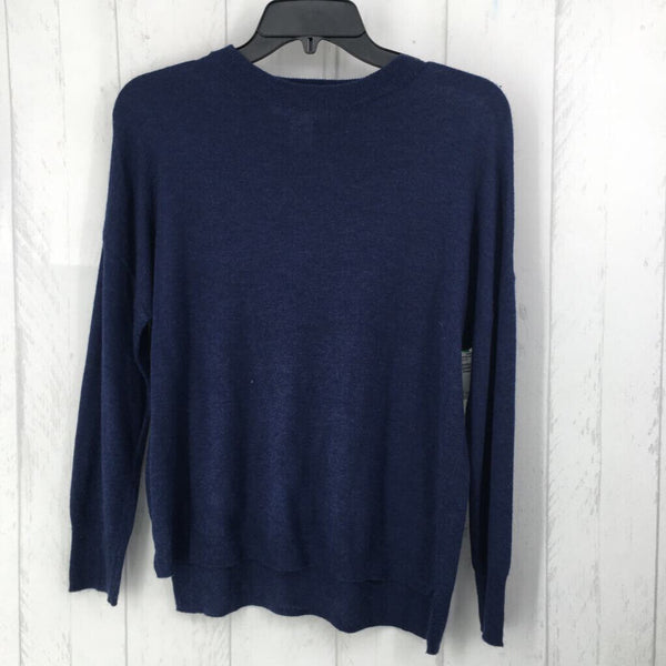 XS Crewneck sweater