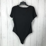 R38 XL Square neck s/s bodysuit