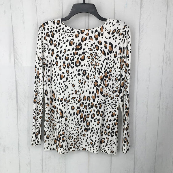 1(M) Animal print l/s top