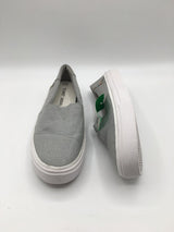 7.5 slip on sneakers